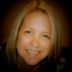 Meet your Posher, Debra